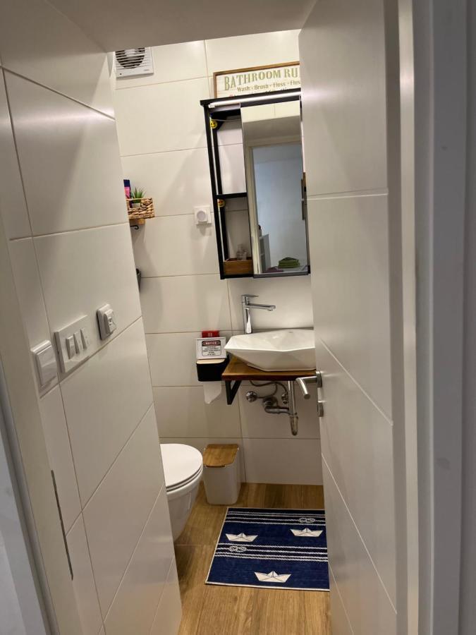 Charming Studio Apartment At House Rustica With Terrace And Nearby Parking Punat Luaran gambar