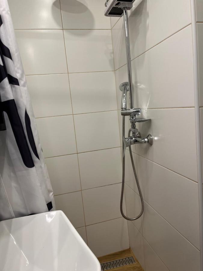 Charming Studio Apartment At House Rustica With Terrace And Nearby Parking Punat Luaran gambar